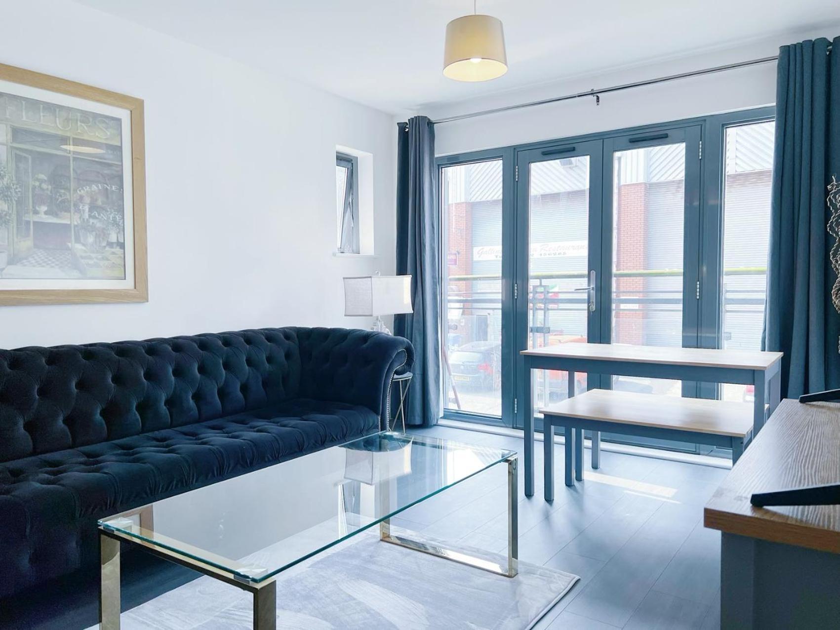 Comfort Seaside Two-Bedroom Apt Swansea Ngoại thất bức ảnh